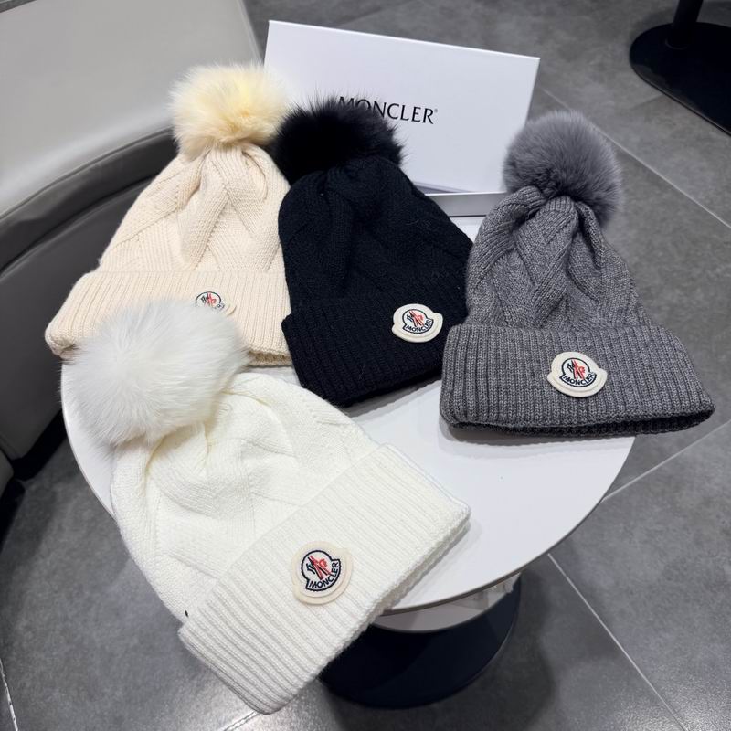 Moncler hat 120814